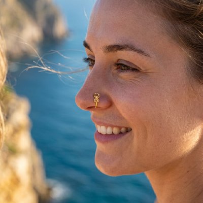 Faux piercing nez 