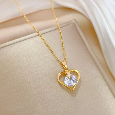 Pendentif femme 